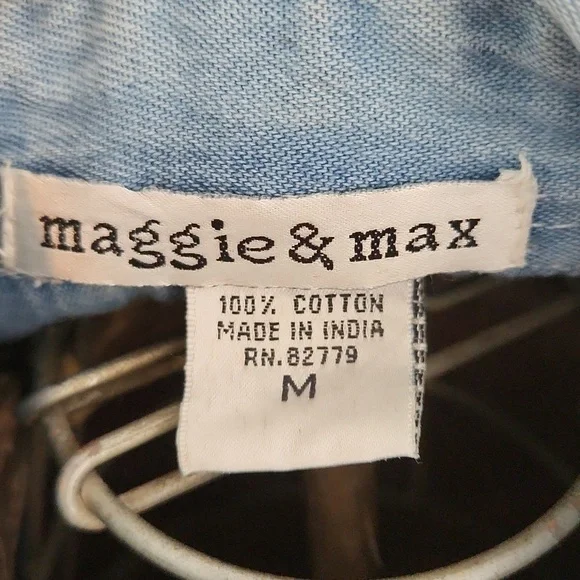 Maggie & Max Vintage Denim Fall Embroidered Button Down Size Medium - Picture 5 of 10